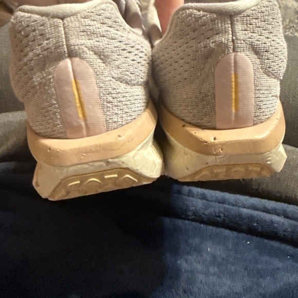 Nike air womens athletic shoes size 9 - Picture 2 of 8